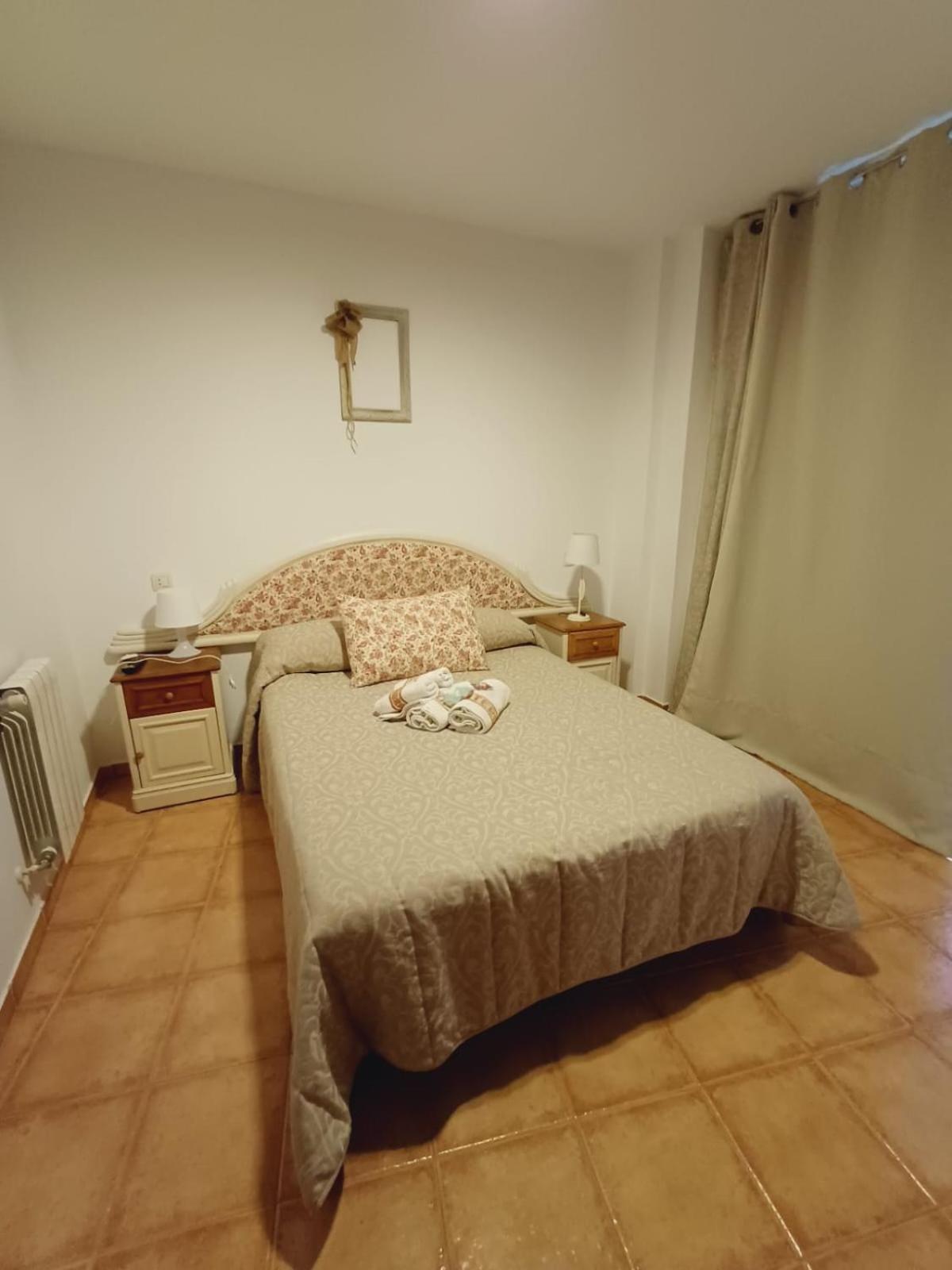 Hotel El Coterin Apartamentos Y Habitaciones Arenas De Cabrales Kültér fotó